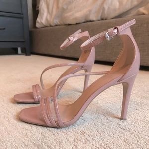 Like New BCBG Tan Beige Sandal Heels sz 7.5 37.5